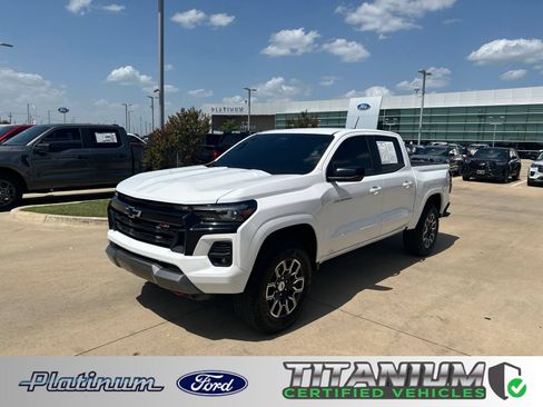 Used 2026 Chevrolet Colorado Z71 AWD/4WD image 1