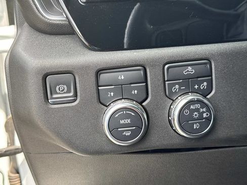 Used 2024 GMC Sierra 2500 SLE w/ SLE Convenience Package AWD/4WD image 21