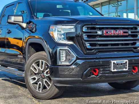 Certified 2020 GMC Sierra 1500 AT4 w/ AT4 Premium Package AWD/4WD image 2