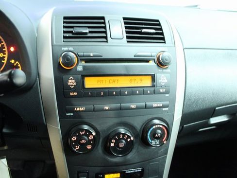 Used 2010 Toyota Corolla S image 14