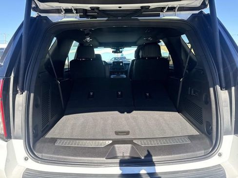 Used 2022 Chevrolet Tahoe RST w/ Luxury Package image 6