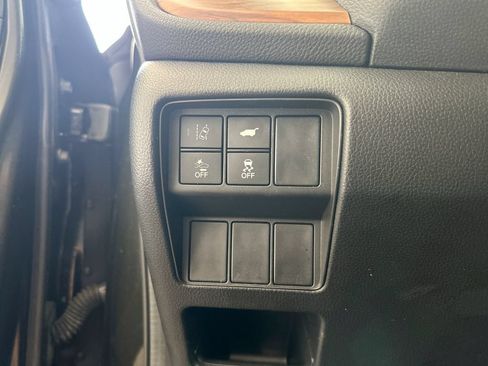Used 2018 Honda CR-V EX-L image 16
