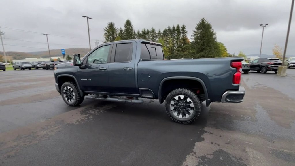 Used 2020 Chevrolet Silverado 2500 LT w/ All Star Edition AWD/4WD image 6