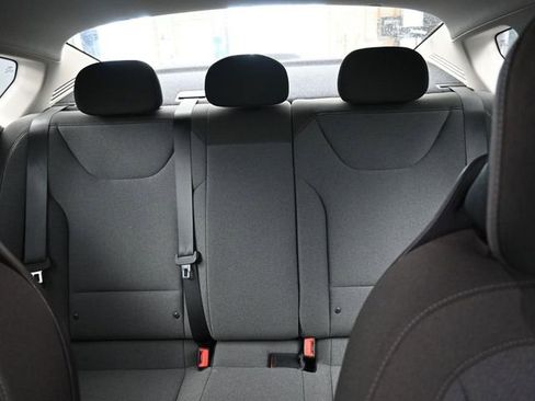 Used 2025 Kia K4 LXS image 35