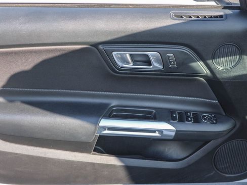 Used 2021 Ford Mustang Convertible w/ Equipment Group 101A image 27