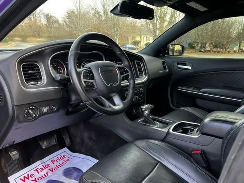 Used 2018 Dodge Charger R/T w/ Plus Group image 12