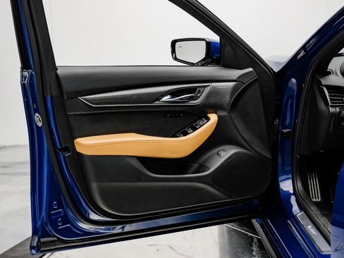 Used 2022 Cadillac CT5 V Blackwing image 83