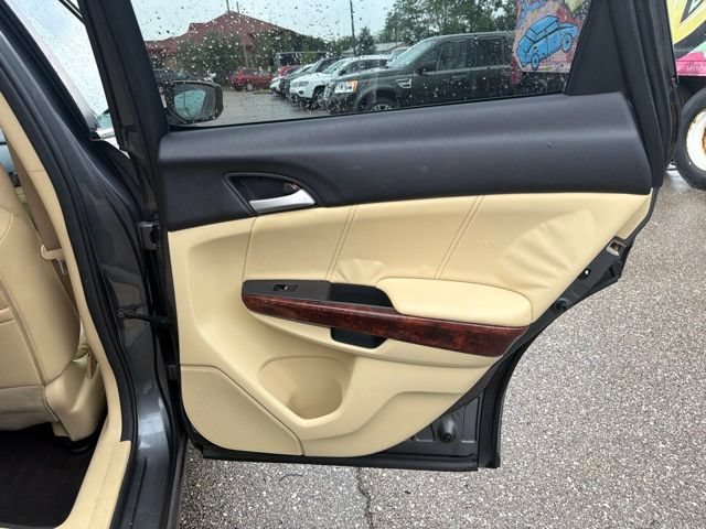 Used 2012 Honda Crosstour EX-L image 26