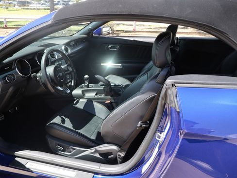 Used 2016 Ford Mustang GT Premium w/ GT Performance Package RWD image 24