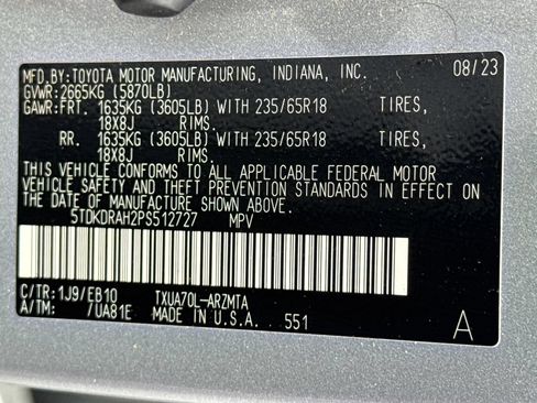 Used 2023 Toyota Highlander XLE FWD image 32