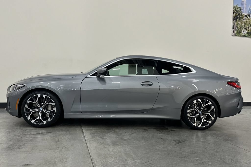 Used 2026 BMW 430i Coupe w/ Parking Assistance Package RWD image 7
