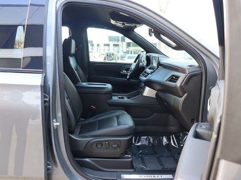 Used 2021 Chevrolet Tahoe Z71 image 28