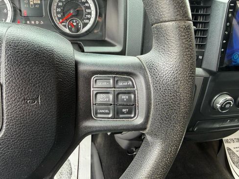 Used 2015 RAM 1500 Express AWD/4WD image 12
