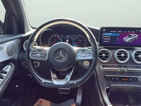Used 2023 Mercedes-Benz GLC 300 4MATIC Coupe image 12