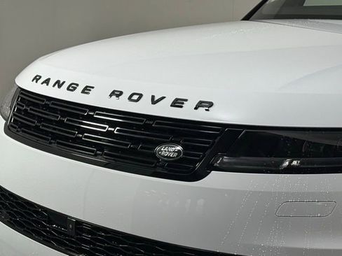 New 2026 Land Rover Range Rover Sport Dynamic SE image 12