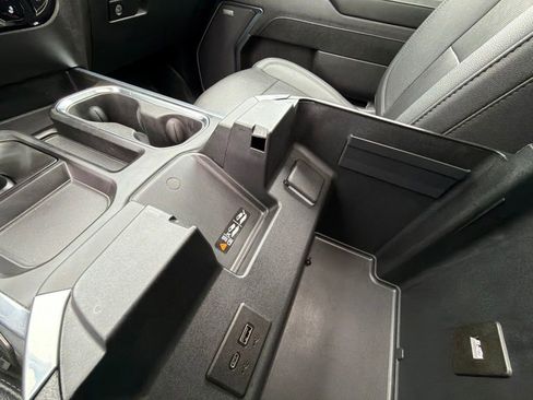 Certified 2024 Chevrolet Silverado 1500 LTZ w/ LTZ Premium Package AWD/4WD image 36