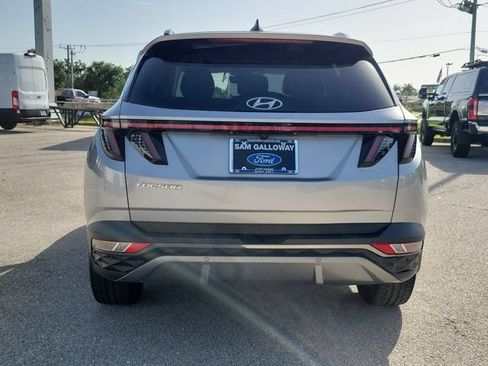 Used 2022 Hyundai Tucson Limited w/ Cargo Package FWD image 5