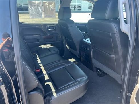 Used 2018 GMC Sierra 1500 SLT w/ SLT Premium Package image 22