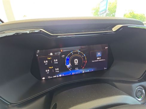 New 2025 Chevrolet Colorado LT w/ LT Convenience Package image 12