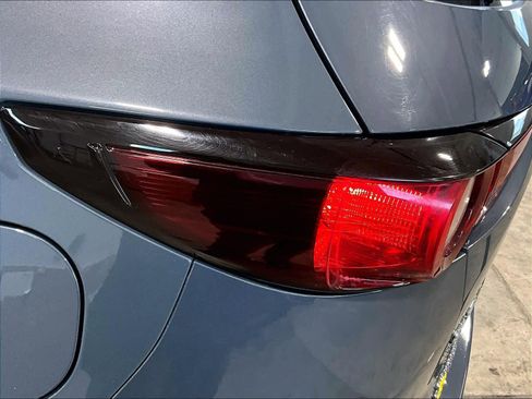 Used 2021 MAZDA CX-5 Carbon Edition image 34