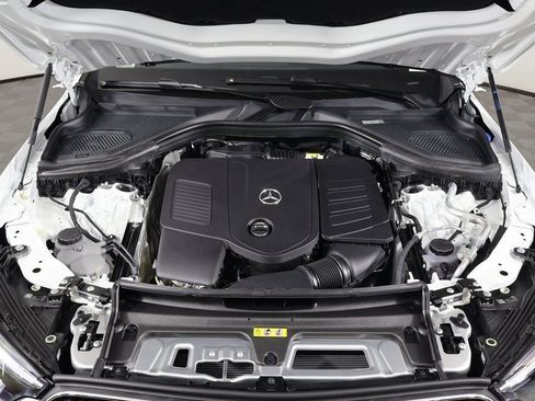 New 2026 Mercedes-Benz GLC 300 image 9