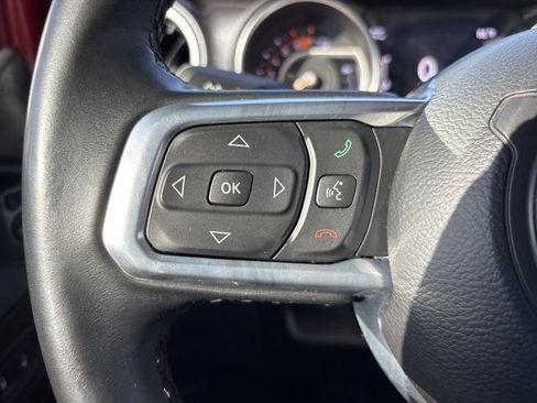 Used 2021 Jeep Wrangler Unlimited Sahara image 23