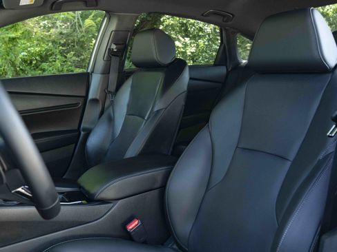 Used 2025 Honda Accord Sport image 17