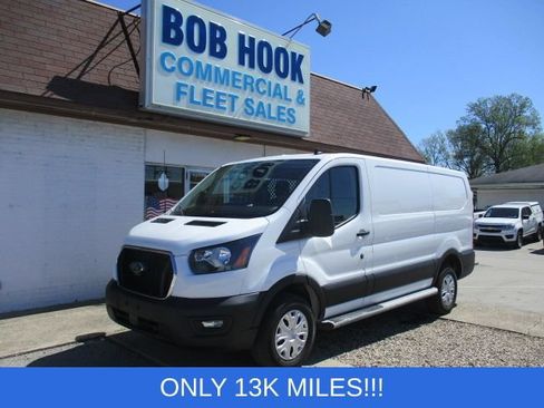 Used 2023 Ford Transit 250 Low Roof w/ Exterior Upgrade Package RWD image 1