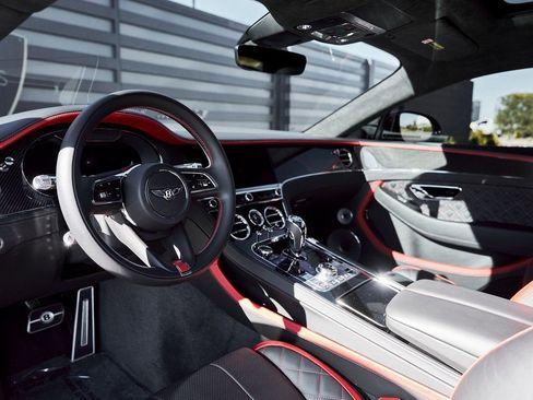 Used 2022 Bentley Continental GT Speed AWD/4WD image 2