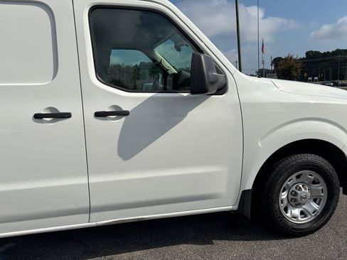 Used 2019 Nissan NV 1500 SV RWD image 22
