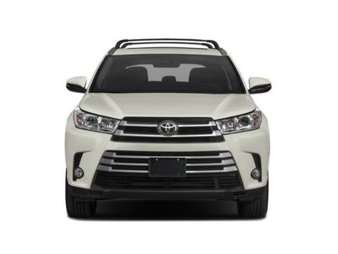 Used 2019 Toyota Highlander XLE image 4