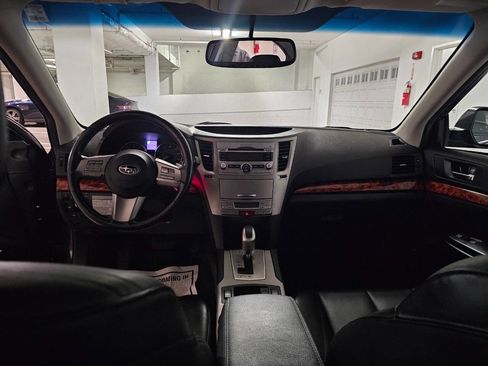 Used 2011 Subaru Legacy 2.5i Limited image 14