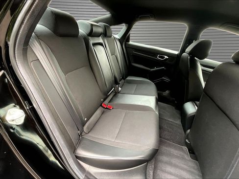 Used 2025 Honda Civic Sport image 16