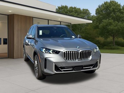 New 2026 BMW X5 sDrive40i w/ Premium Package RWD image 5
