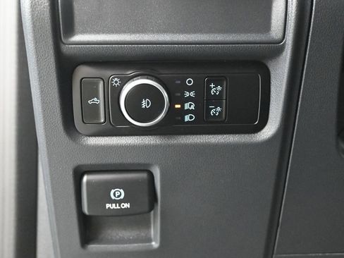 Used 2024 Ford F150 STX image 12