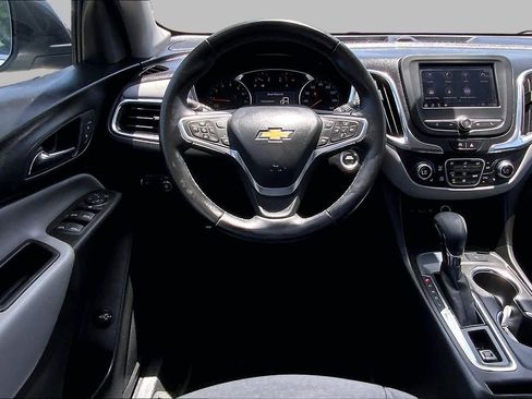 Used 2023 Chevrolet Equinox LT FWD image 6