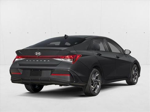 New 2026 Hyundai Elantra Sport FWD image 2