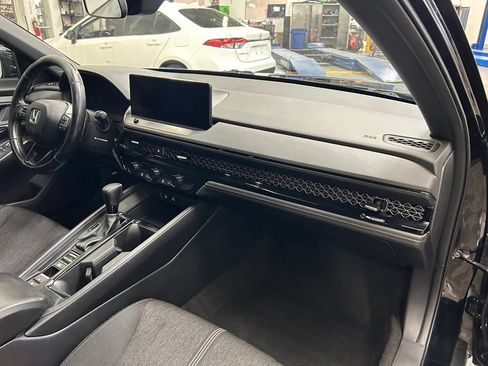 Used 2024 Honda Accord Sport image 13
