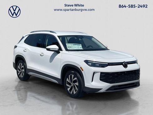 New 2026 Volkswagen Tiguan S FWD image 1