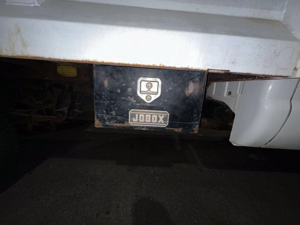 Used 2001 Ford F550 4x4 Regular Cab Super Duty image 7