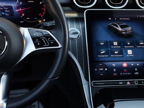 Used 2023 Mercedes-Benz C 300 Sedan image 34