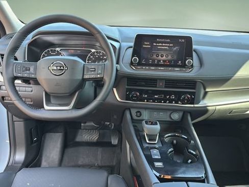 Used 2026 Nissan Rogue Dark Armor FWD image 10