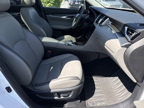 Used 2023 INFINITI QX50 Luxe AWD/4WD image 25