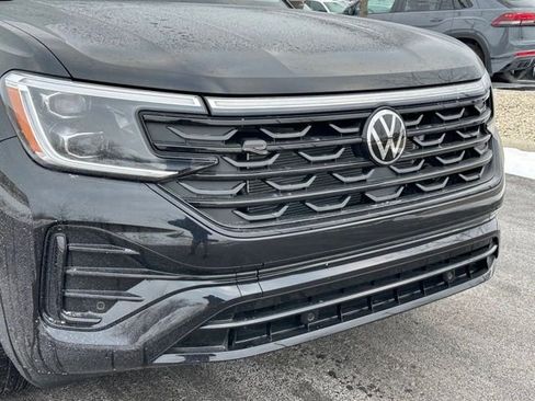 New 2026 Volkswagen Atlas Cross Sport SEL R-Line image 9