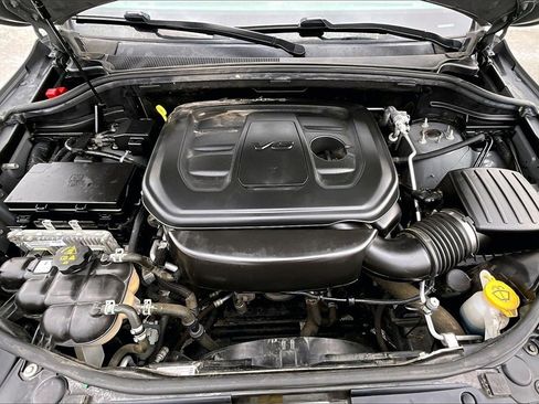 Used 2020 Jeep Grand Cherokee Altitude image 28