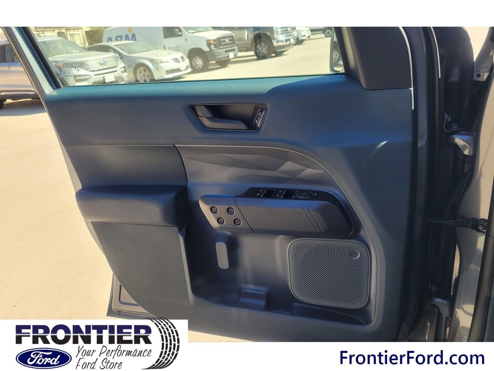 Used 2025 Ford Maverick Lobo AWD/4WD image 14