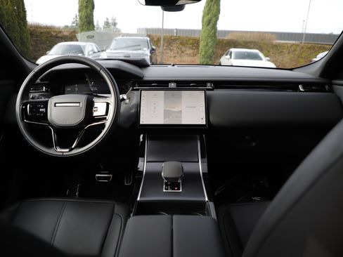 Certified 2026 Land Rover Range Rover Velar Dynamic SE image 16