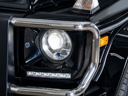 Used 2018 Mercedes-Benz G 550 image 13