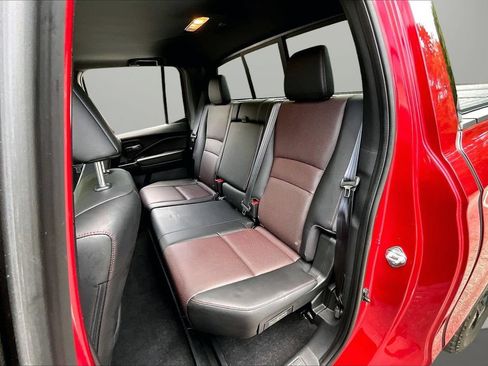 Used 2025 Honda Ridgeline Black Edition image 22