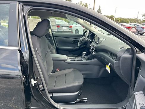 New 2025 Nissan Sentra S image 32
